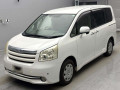 2009 Toyota Noah