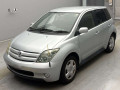 2005 Toyota IST