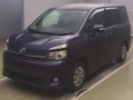 2010 Toyota Voxy