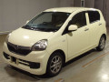 2013 Daihatsu Mira e:S