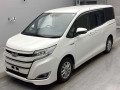 2017 Toyota Noah
