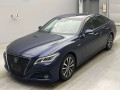 2019 Toyota Crown Hybrid