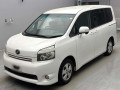 2010 Toyota Voxy