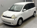 2005 Toyota Sienta