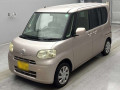 2011 Daihatsu Tanto