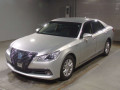 2013 Toyota Crown Hybrid