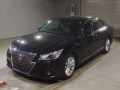 2013 Toyota Crown Hybrid