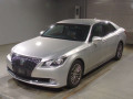 2014 Toyota Crown Majesta