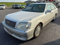 2000 Toyota Crown
