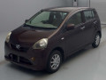2013 Daihatsu Mira e:S