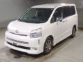 2009 Toyota Voxy