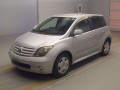 2005 Toyota IST