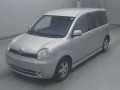 2005 Toyota Sienta