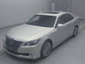 2014 Toyota Crown Majesta