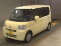 2009 Daihatsu Tanto