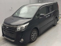 2017 Toyota Noah