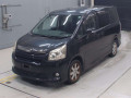 2007 Toyota Noah