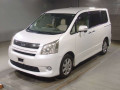 2009 Toyota Noah