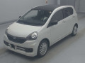 2017 Daihatsu Mira e:S