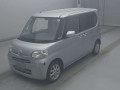 2010 Daihatsu Tanto