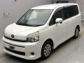2012 Toyota Voxy