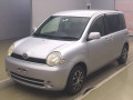 2004 Toyota Sienta