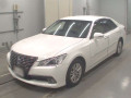 2014 Toyota Crown Hybrid
