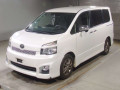 2011 Toyota Voxy