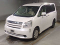 2009 Toyota Noah