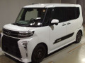 2023 Daihatsu Tanto Custom