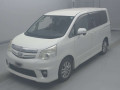 2011 Toyota Noah