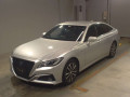2018 Toyota Crown Hybrid