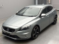 2015 Volvo V40