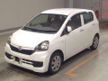 2017 Daihatsu Mira e:S