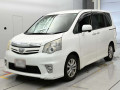 2011 Toyota Noah