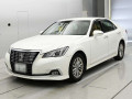 2016 Toyota Crown