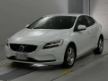 2017 Volvo V40