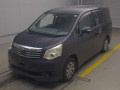 2013 Toyota Noah