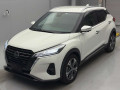 2023 Nissan KIX