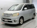 2003 Toyota Noah