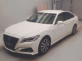 2019 Toyota Crown Hybrid