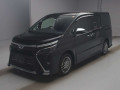 2021 Toyota Voxy