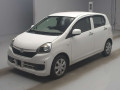 2017 Daihatsu Mira e:S
