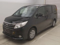 2016 Toyota Noah