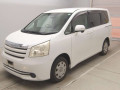 2009 Toyota Noah