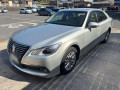 2014 Toyota Crown