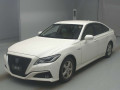2018 Toyota Crown Hybrid