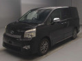 2013 Toyota Voxy
