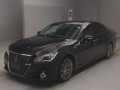2013 Toyota Crown Hybrid