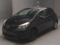 2013 Toyota Vitz